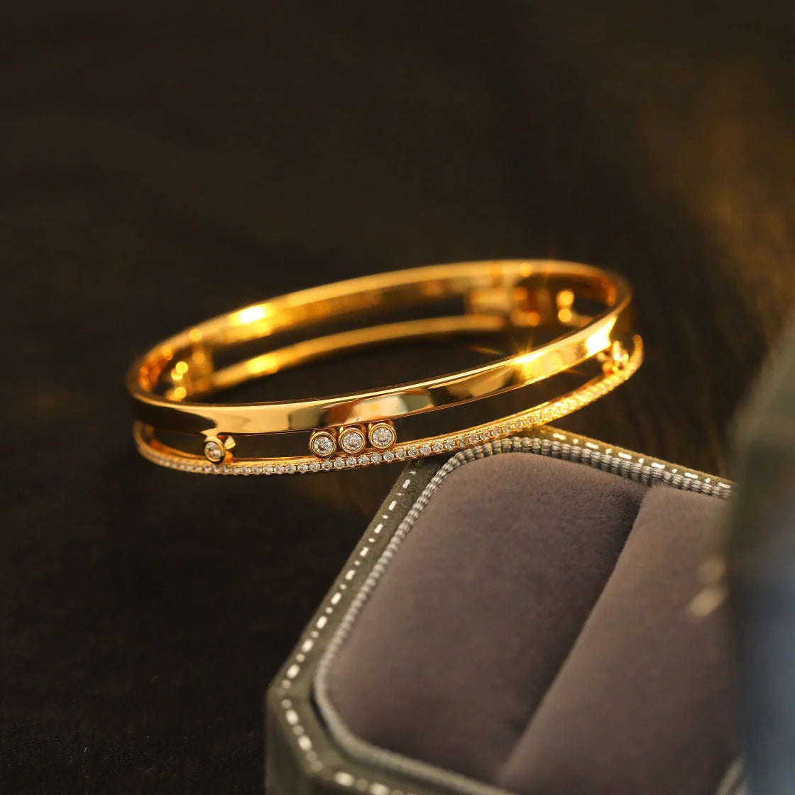[Angela Jewelry]Move Romane Diamond Bangle Bracelet