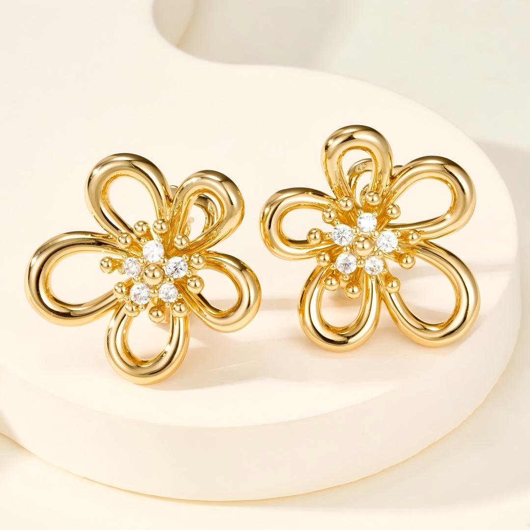 [Angela Jewelry] FLOWERLACE EARRING 5 DIAMONDS