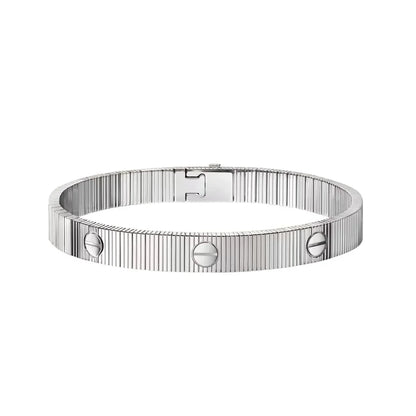 [Angela Jewelry] Clover 5-Motif & LOVE Unlimited Bracelet Set