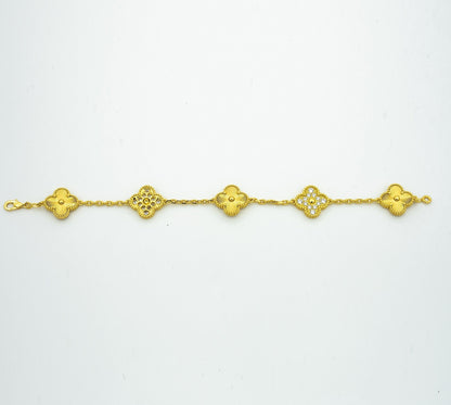 [Angela Jewelry] CLASH & Clover Laser 5-Motif & LOVE Brushed Bracelet Stack Set