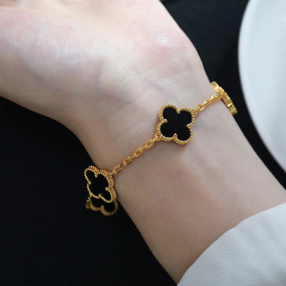 [Angela Jewelry] CLOVER 5 MOTIF ONYXS BRACELET COLLECTION