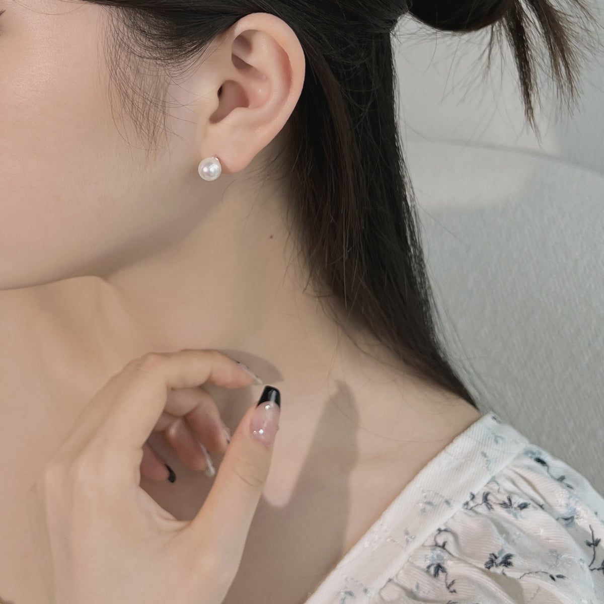 [Angela Jewelry]Delicate Pearl Earrings