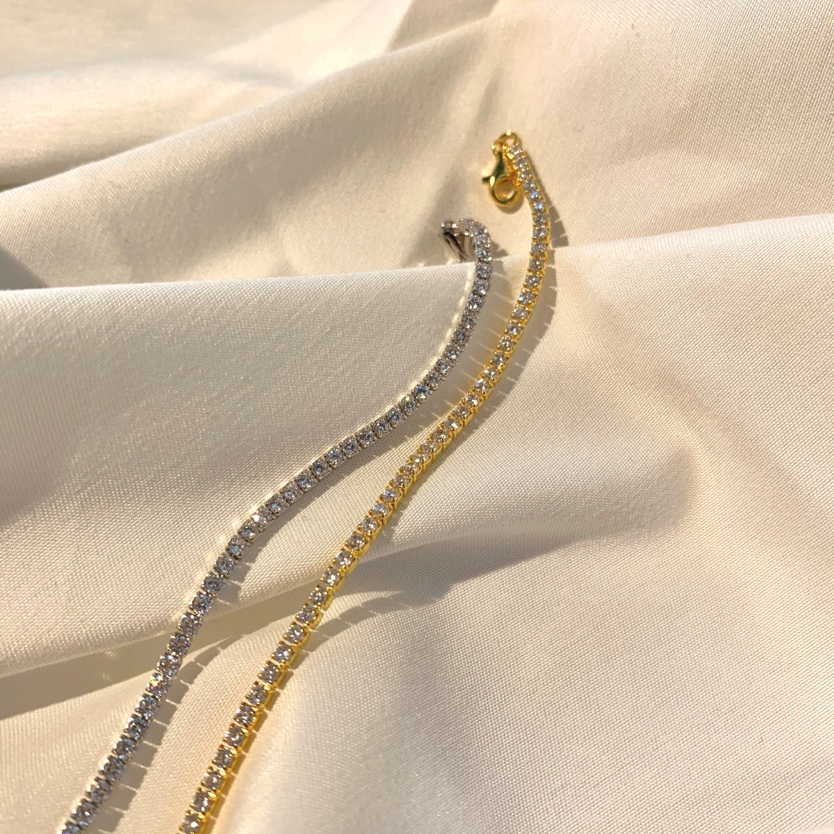 Angela Jewelry]Radiant Shinning Princess Cut Tennis Bracelet