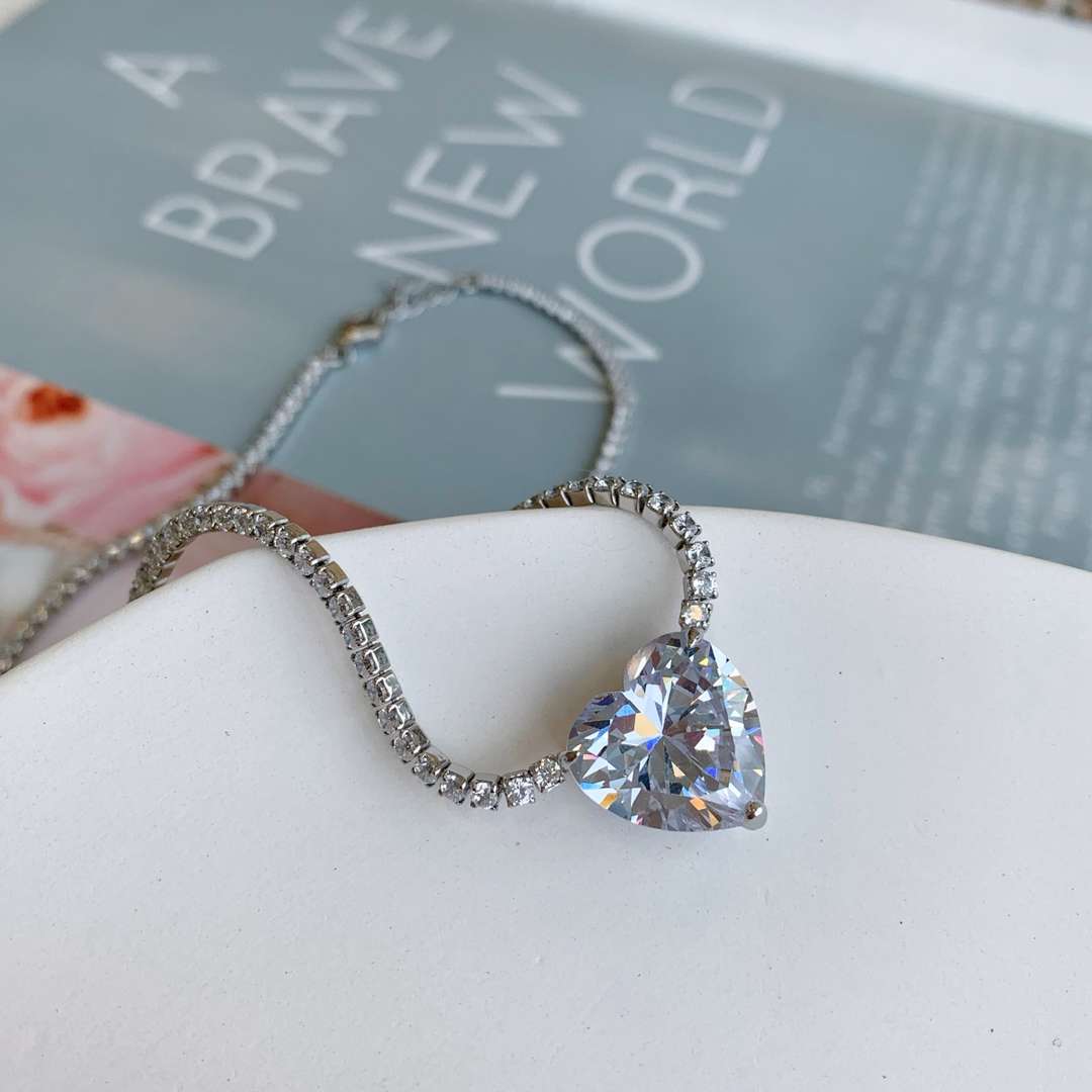 Angela Jewelry]8.0 Carat Versatile Colorful Sweet Heart-Shaped Tennis Necklace