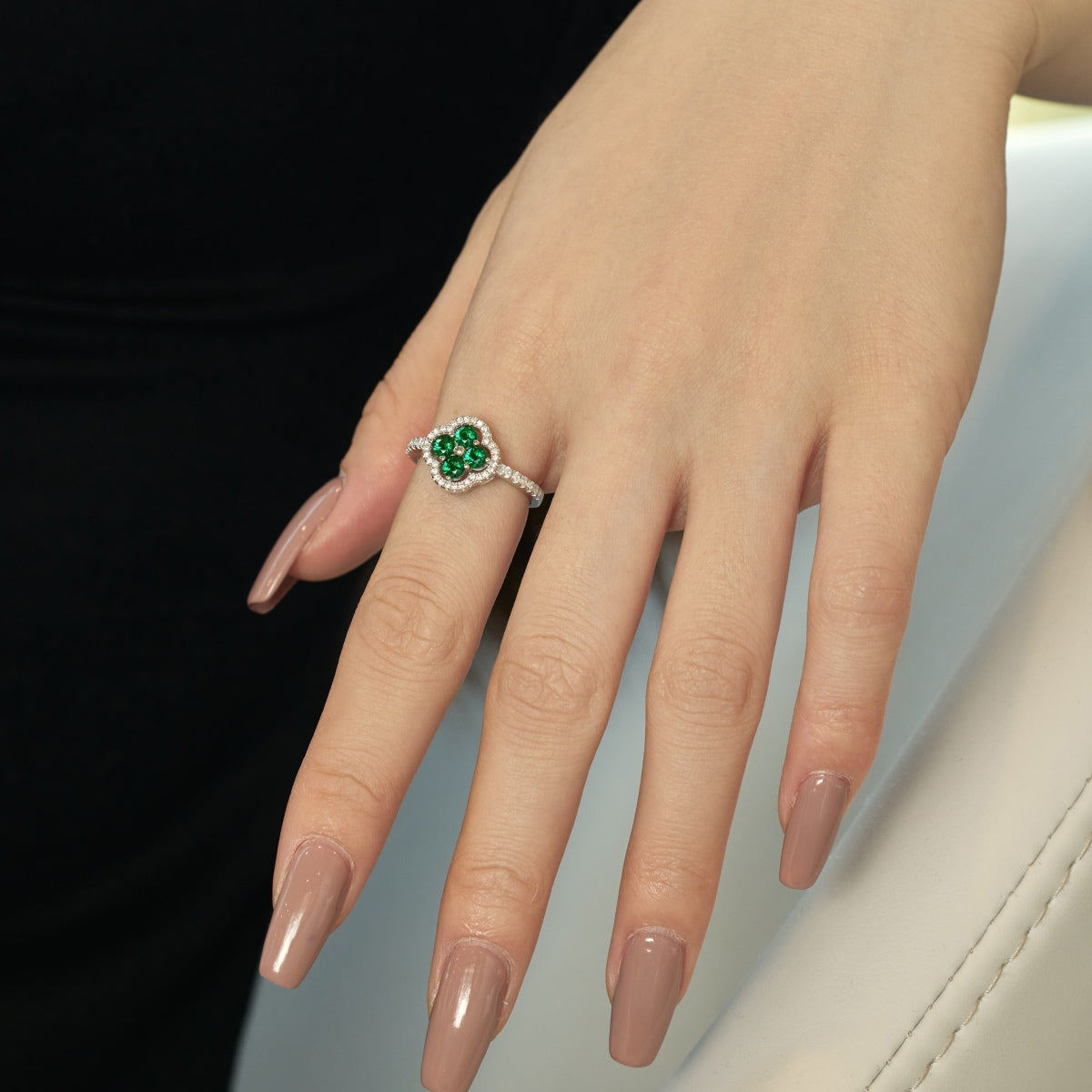 [Angela Jewelry]Four Leaf Clover Flower Design Ring