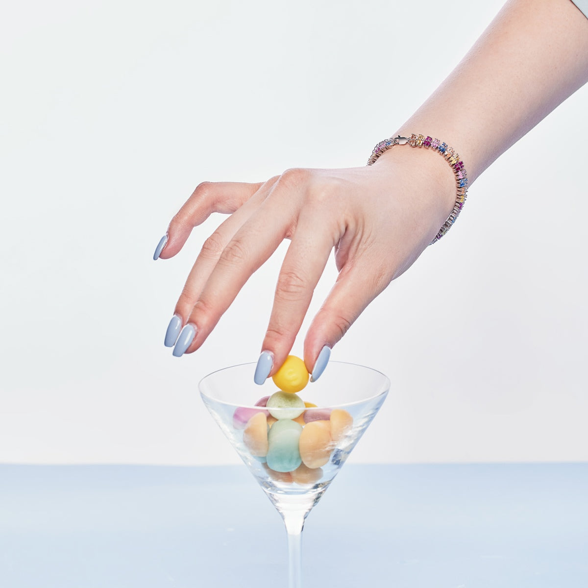 アンジェラジュエリー]きらめく美しいマルチカットパーティーブレスレット