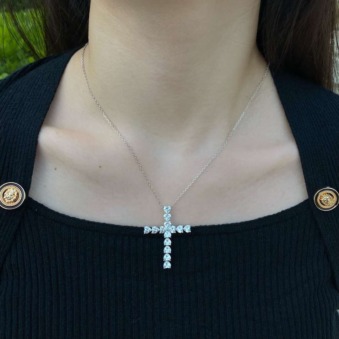 [Angela Jewelry]Radiant Cross Shape Necklace