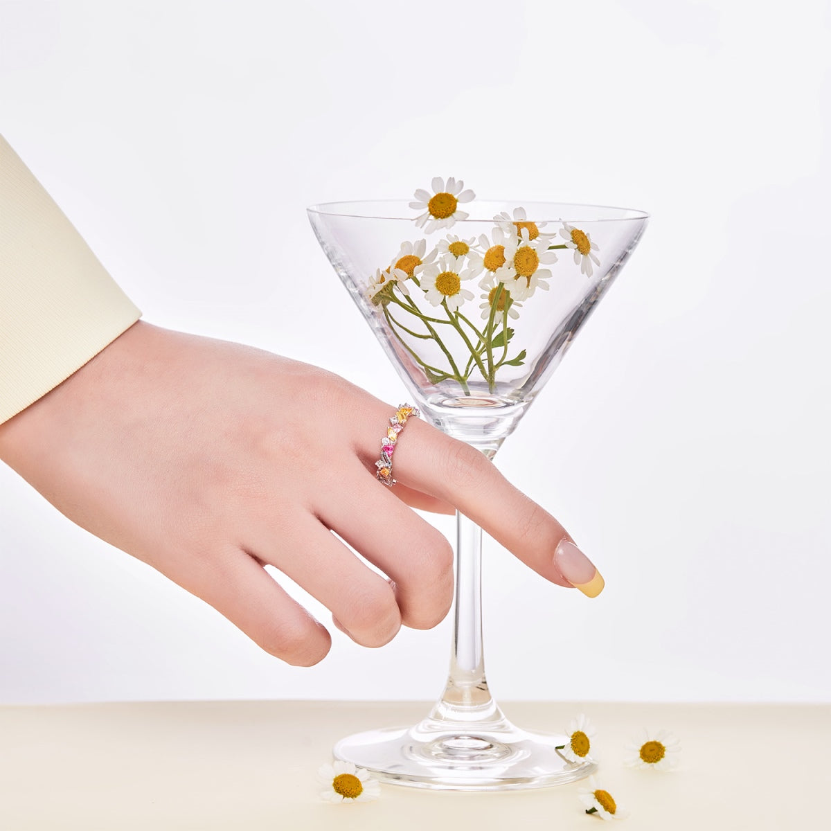 Angela Jewelry]Schillernder polychromatischer Multi-Cut-Tagesring