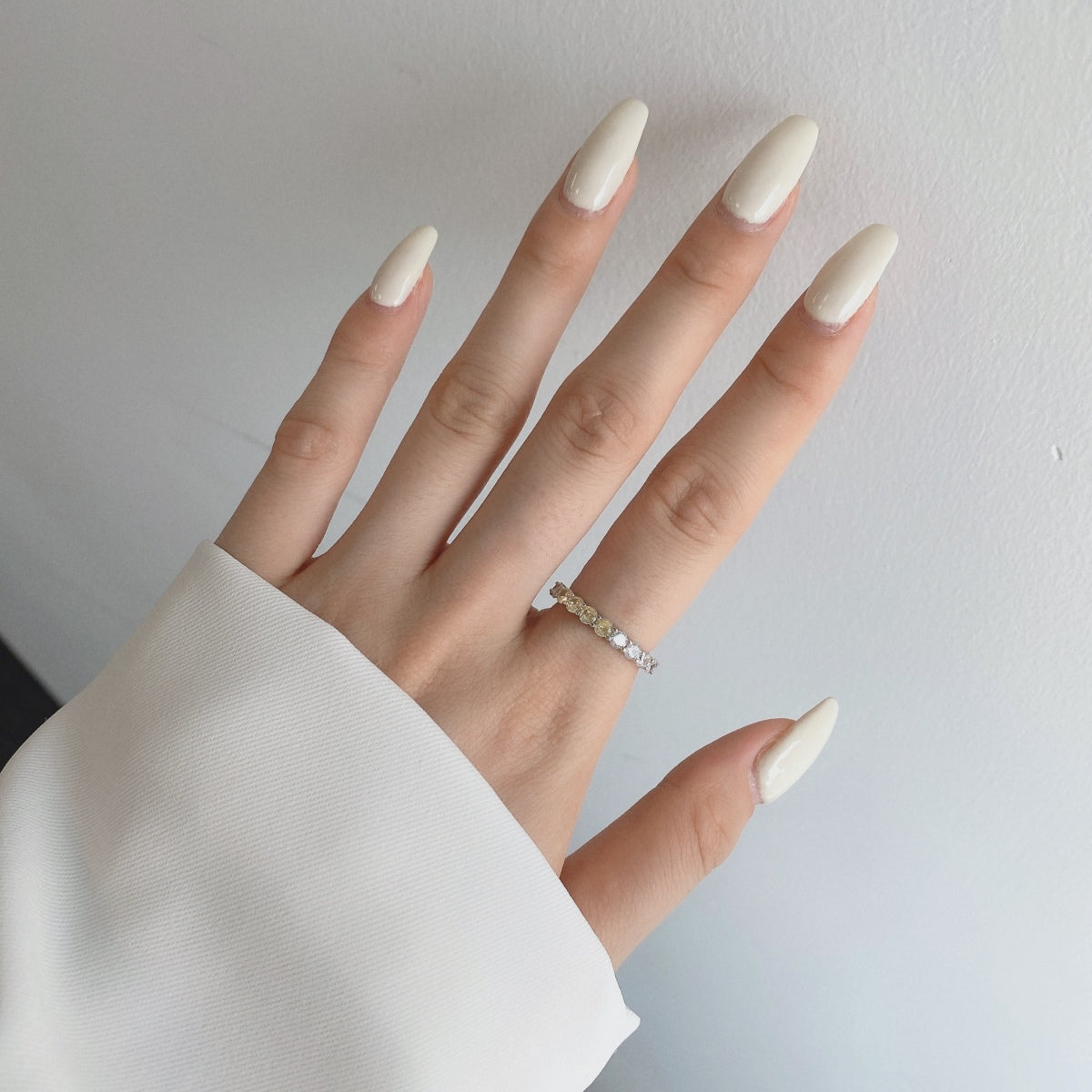 [Angela Jewelry]Sparkling Round Cut Tennis Ring