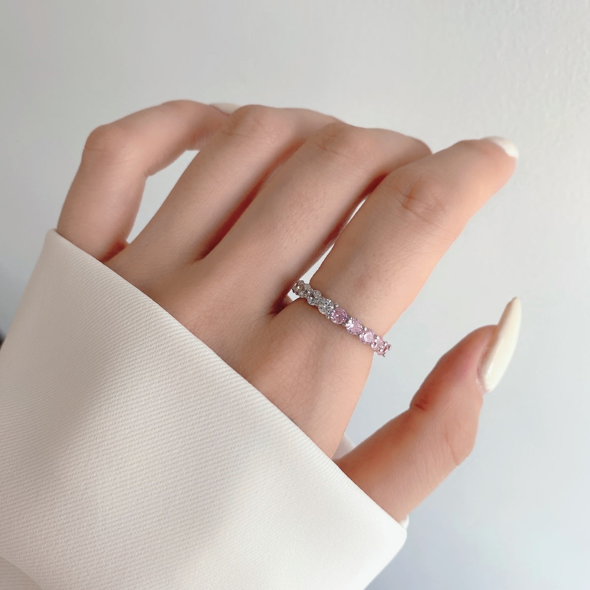 [Angela Jewelry]Sparkling Round Cut Tennis Ring