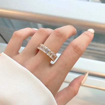 [Angela Jewelry]0.75 Carat Elegant Emerald Cut Tennis Ring