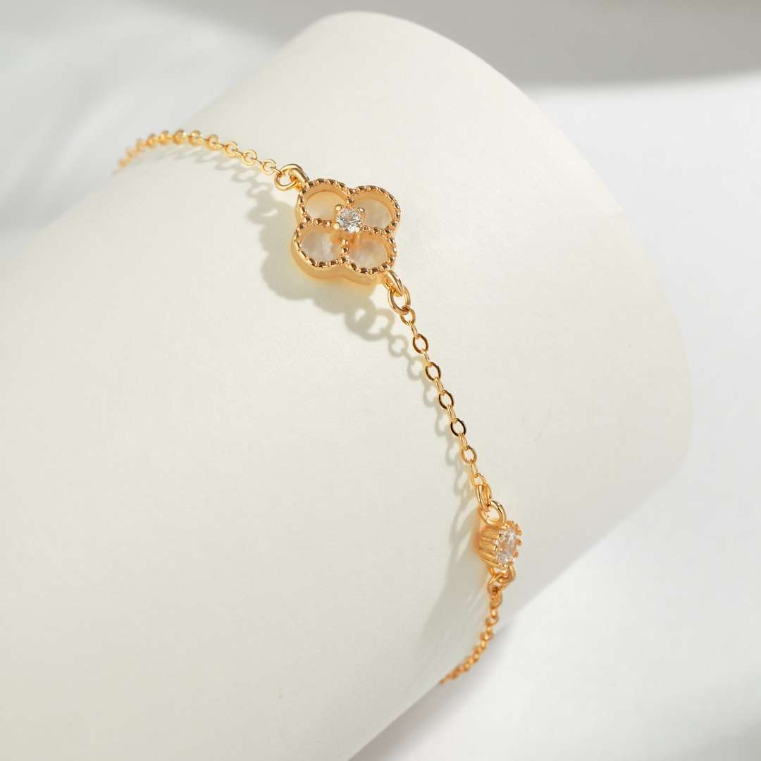 [Angela Jewelry]Delicate Four Leaf Clover Bracelet