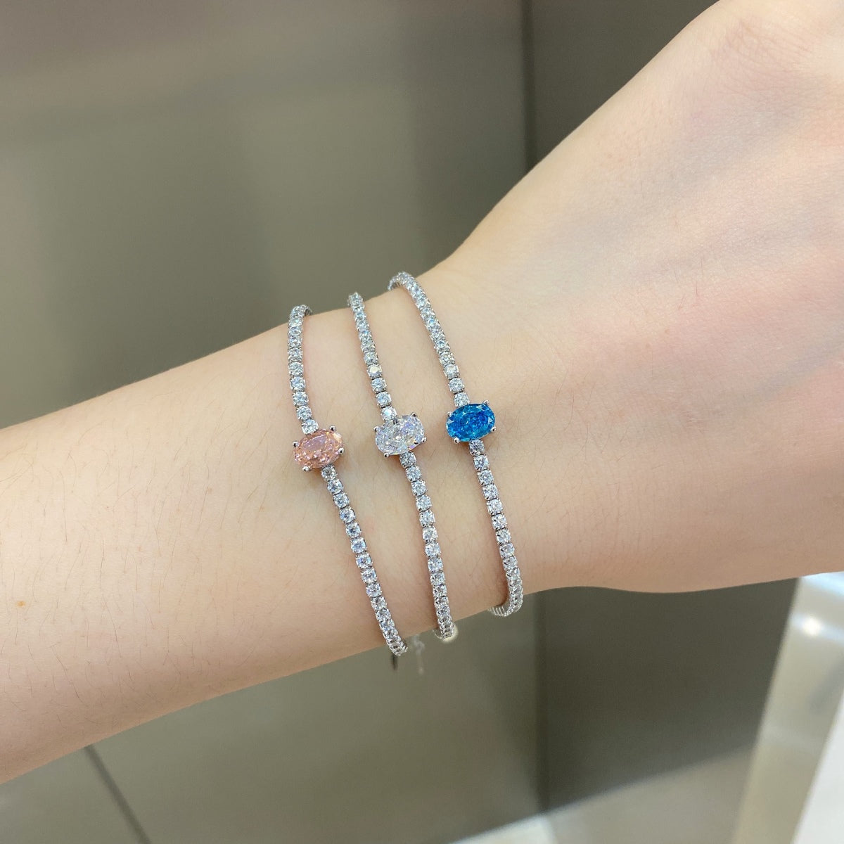 アンジェラジュエリー]0.75カラットの絶妙なオーバルカットデイリーブレスレット