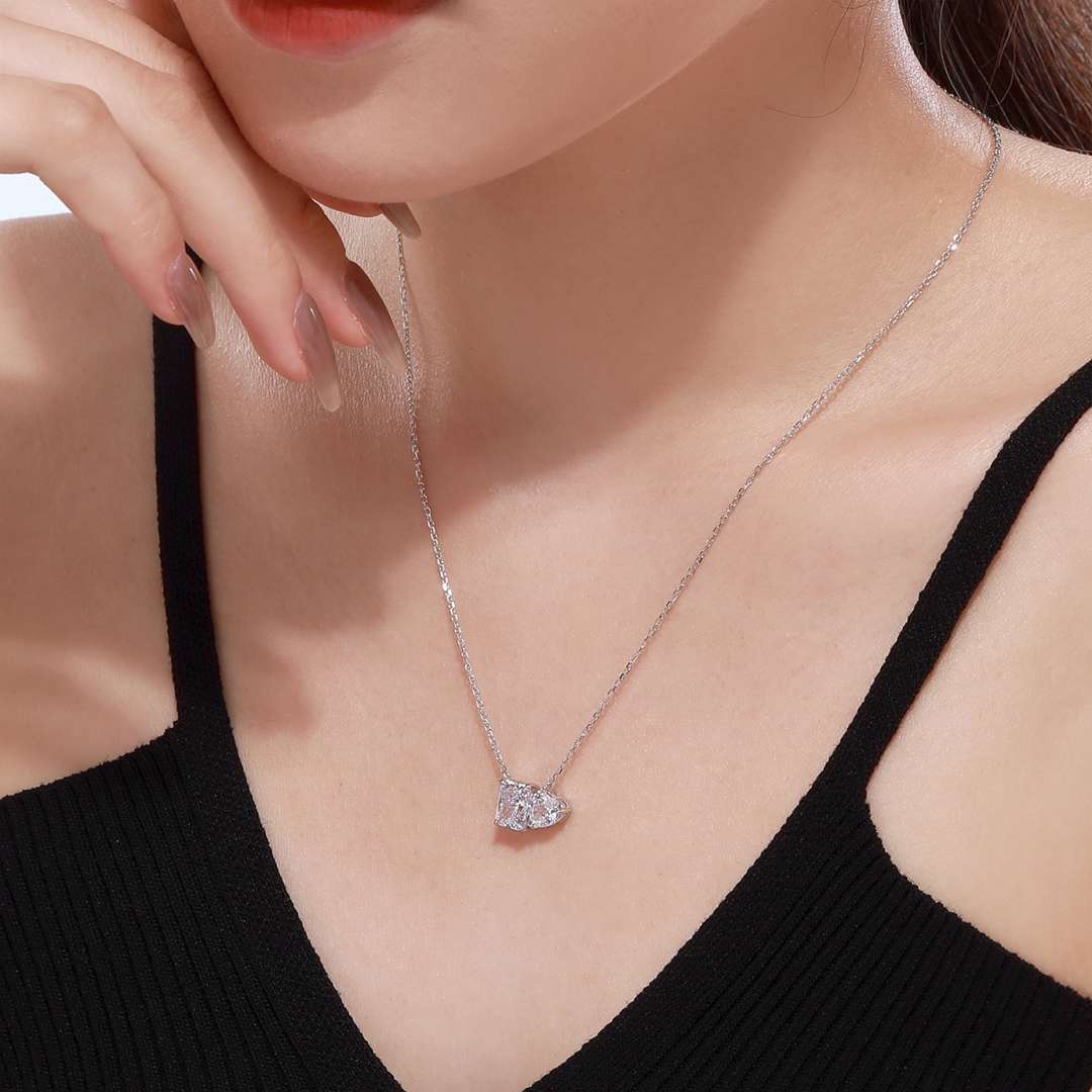 [Angela Jewelry]Dazzling Square & Heart Shape Necklace