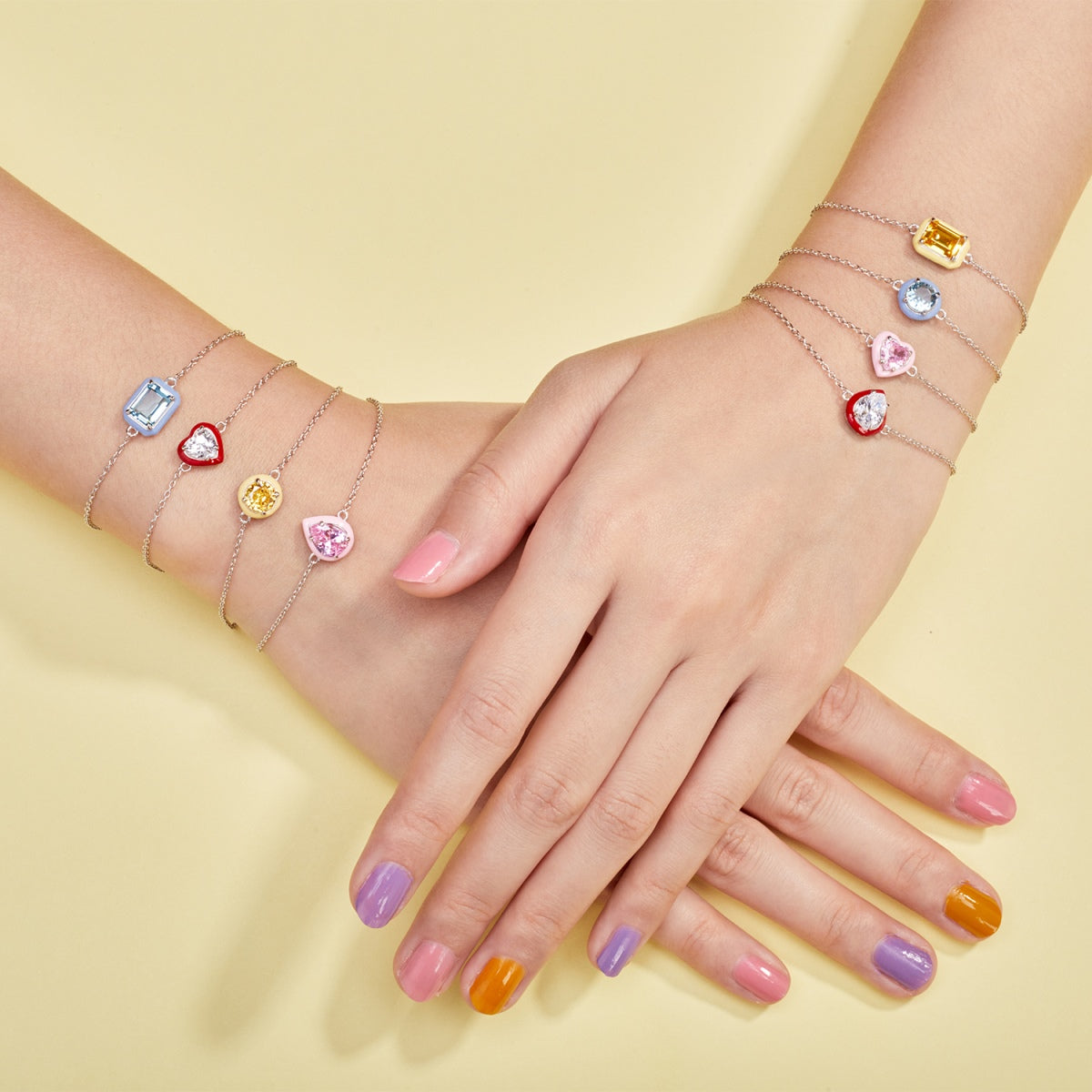 アンジェラジュエリー]2.0カラットの輝くカラフルなエメラルドカットのデイリーブレスレット