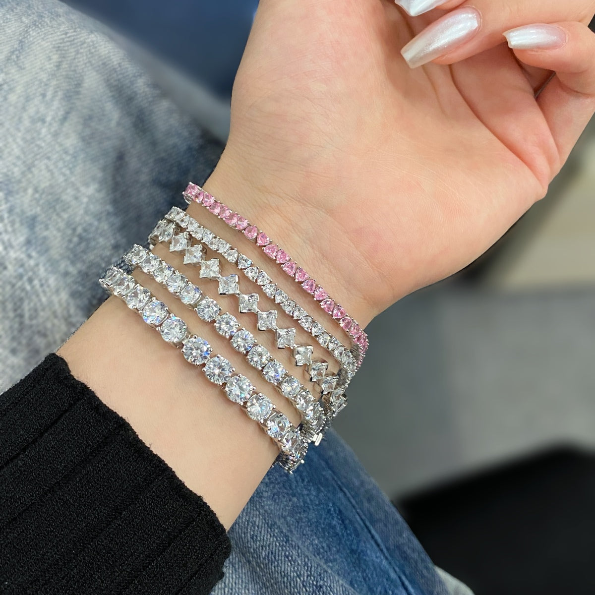 アンジェラジュエリー]0.5カラットの装飾プリンセスカットデイリーブレスレット