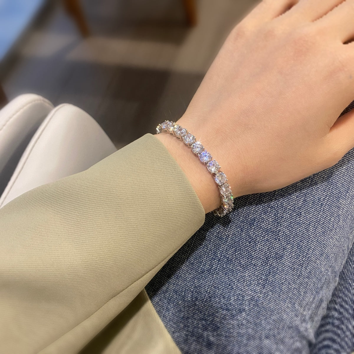 アンジェラジュエリー]0.75カラットのまばゆいラウンドカットウェディングブレスレット