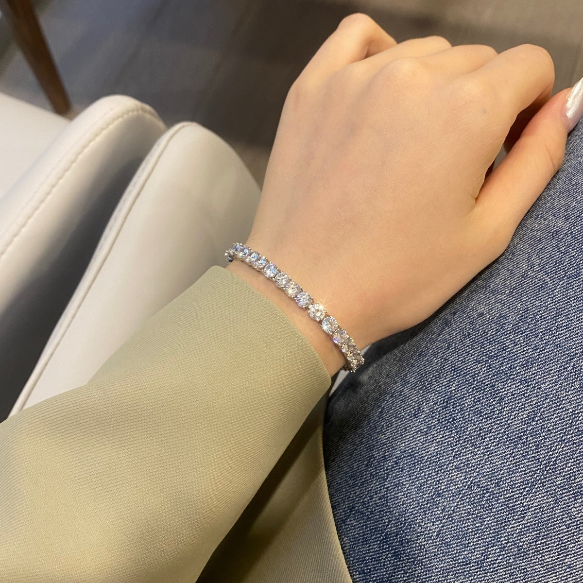 アンジェラジュエリー]華やかな輝きのラウンドカットウェディングブレスレット