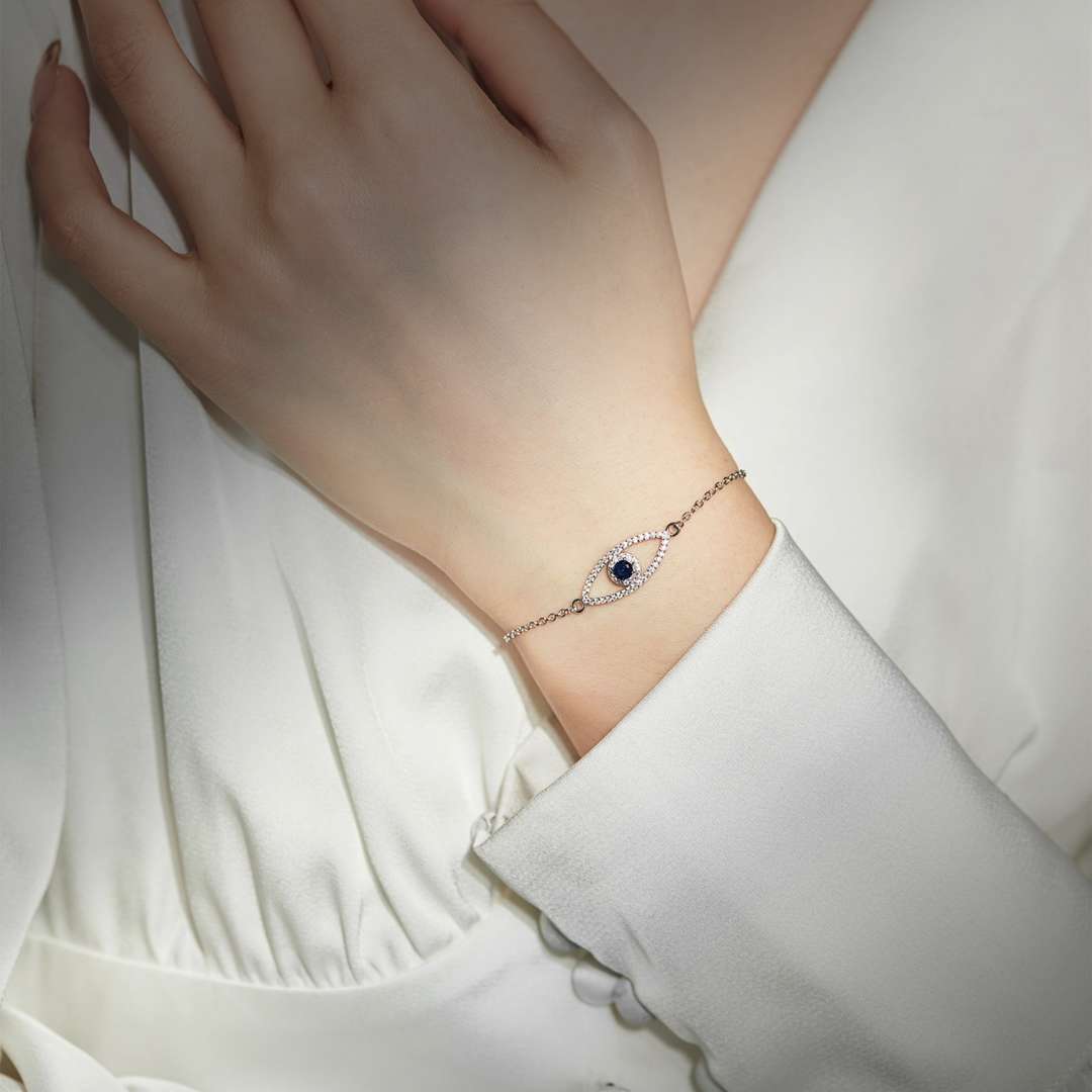[Angela Jewelry]Devil's Eye Hollow Design Bracelet