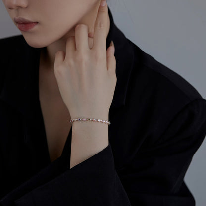 アンジェラジュエリー]きらめく絶妙なラウンドカットパーティーブレスレット