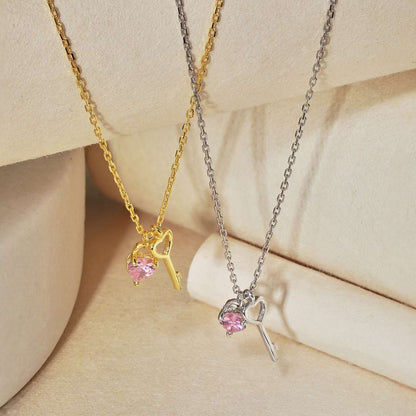 [Angela Jewelry]Unique Heart Shape Key Pendent Necklace