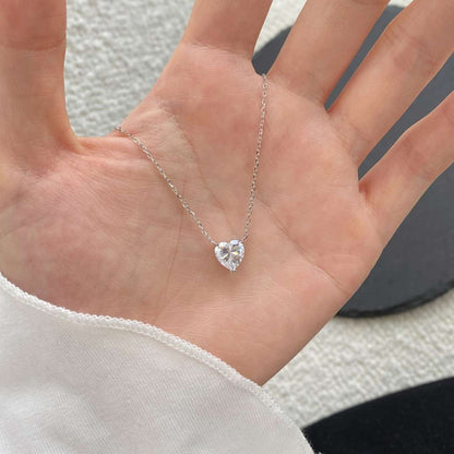 [Angela Jewelry]Heart Shape Main Stone Pendant Collarbone Necklace