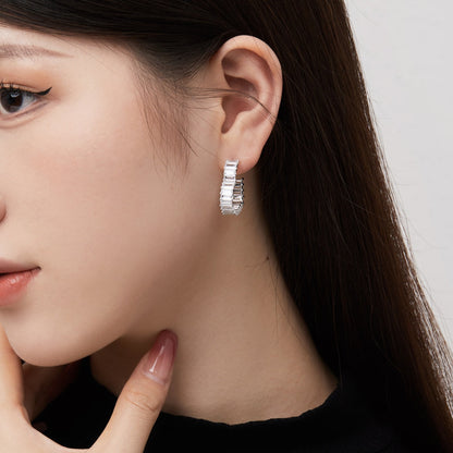 [Angela Jewelry]Radiant Heart Cutout Earrings