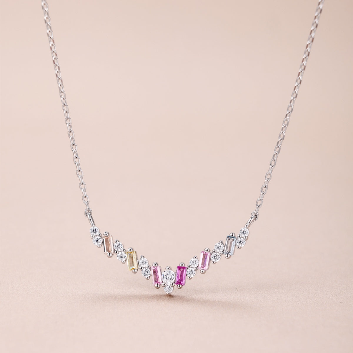 アンジェラジュエリー]まばゆいレインボーネックレス