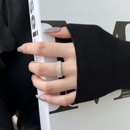 [Angela Jewelry]Splashy Ornate Emerald Cut Cocktail Ring