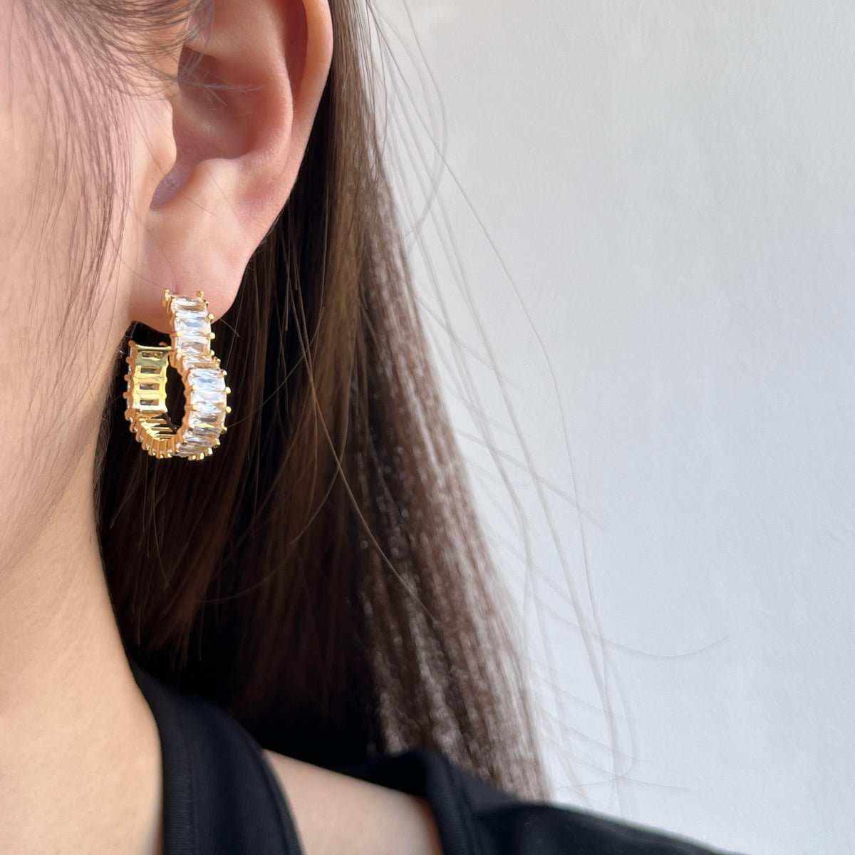 [Angela Jewelry]Radiant Heart Cutout Earrings