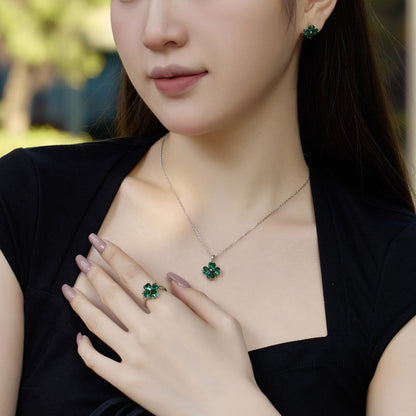 [Angela Jewelry]Heart-Shaped Four-Leaf Clover Bead Necklace