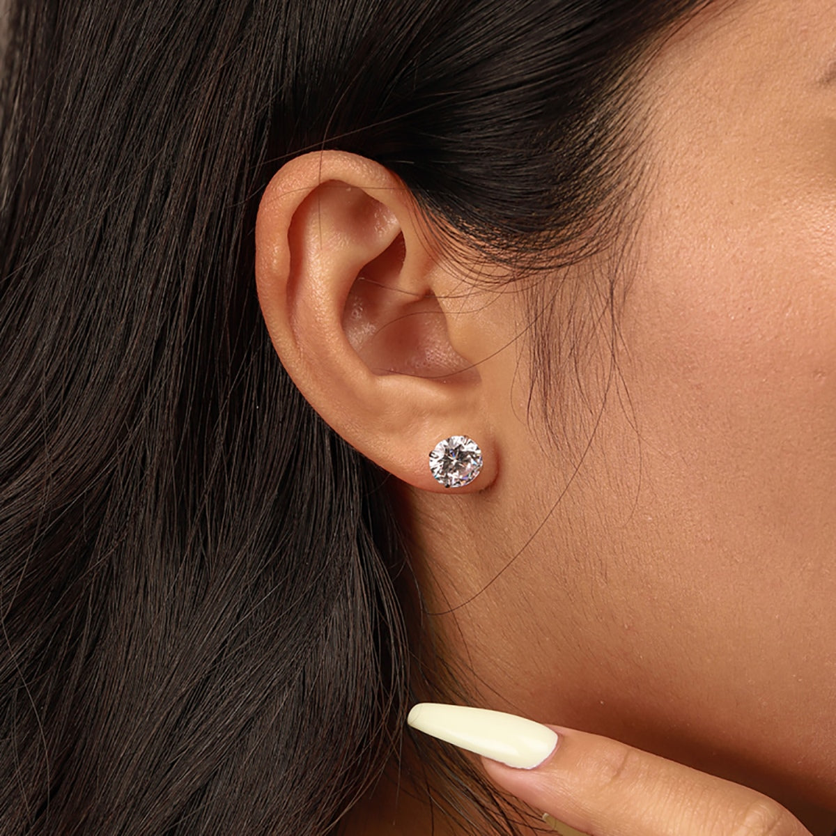 Angela Jewelry]Stylish Shiny Round Center Stone Stud Earrings