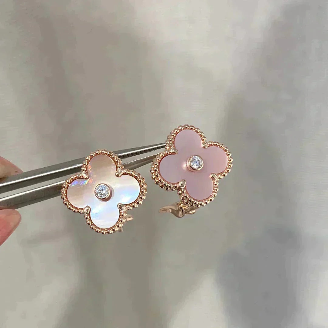 [Angela Jewellery]CLOVER MEDIUM 1 MOTIFS  PINK MOP DIAMOND EARRINGS
