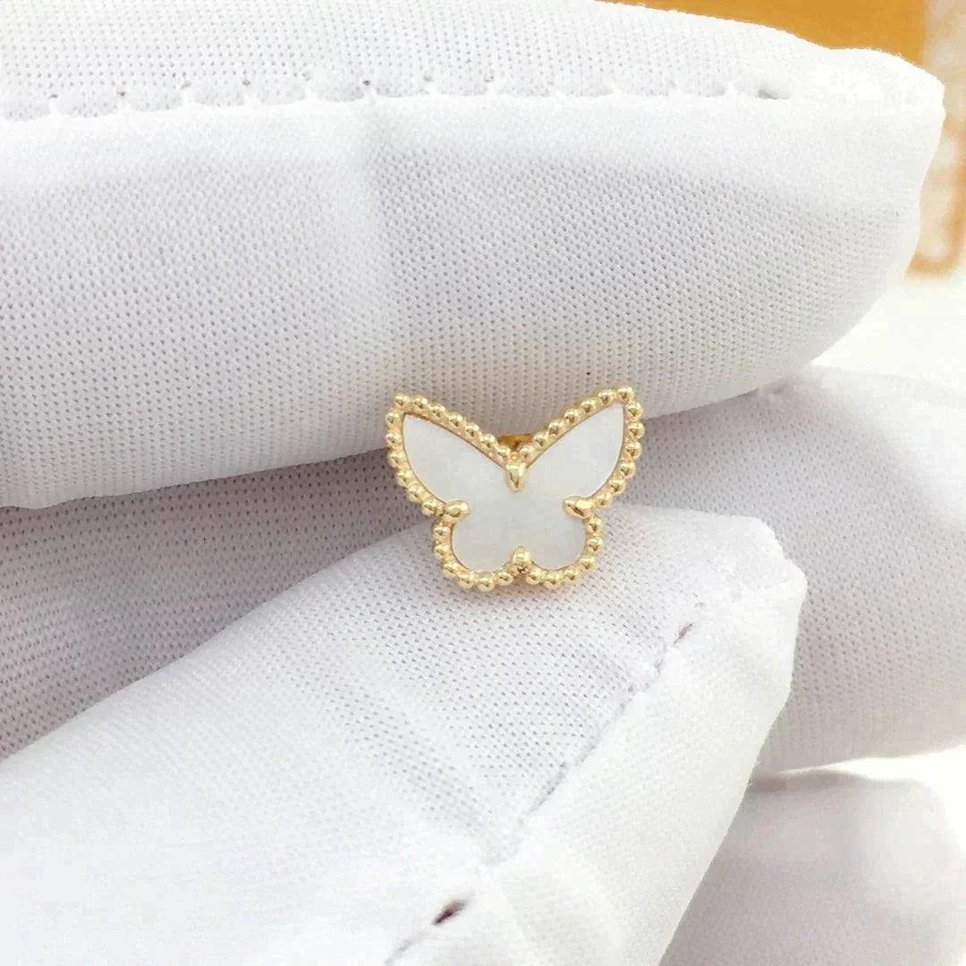 [Angela Jewelry]SWEET BUTTERFLY MOP EARSTUDS