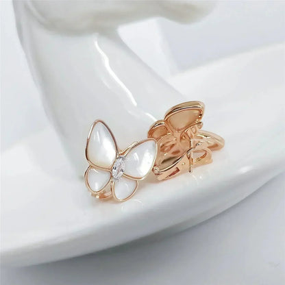 [アンジェラジュエリー]バタフライモップダイヤモンドイヤリング