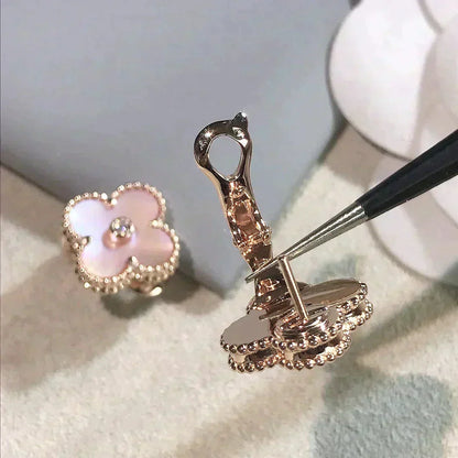 [Angela Jewellery]CLOVER MEDIUM 1 MOTIFS  PINK MOP DIAMOND EARRINGS