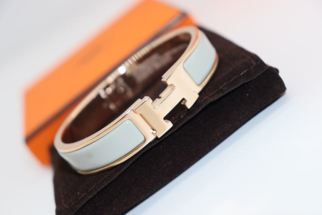 [Angela Jewellery]H HELLBLAUES ARMBAND