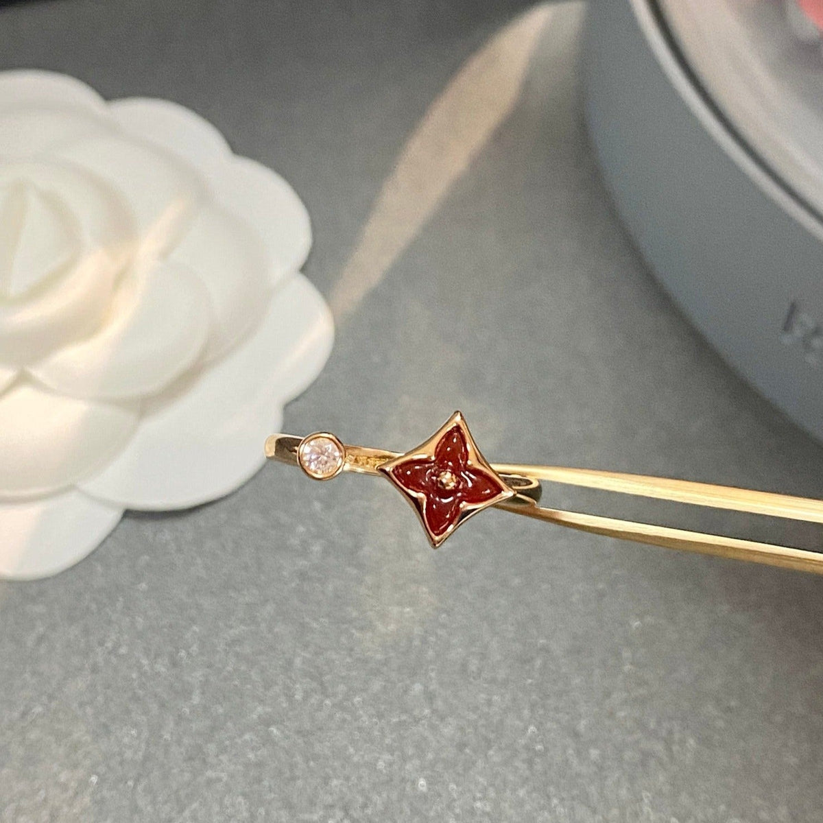 [アンジェラジュエリー]スターワン ダイヤモンド オープンリング
