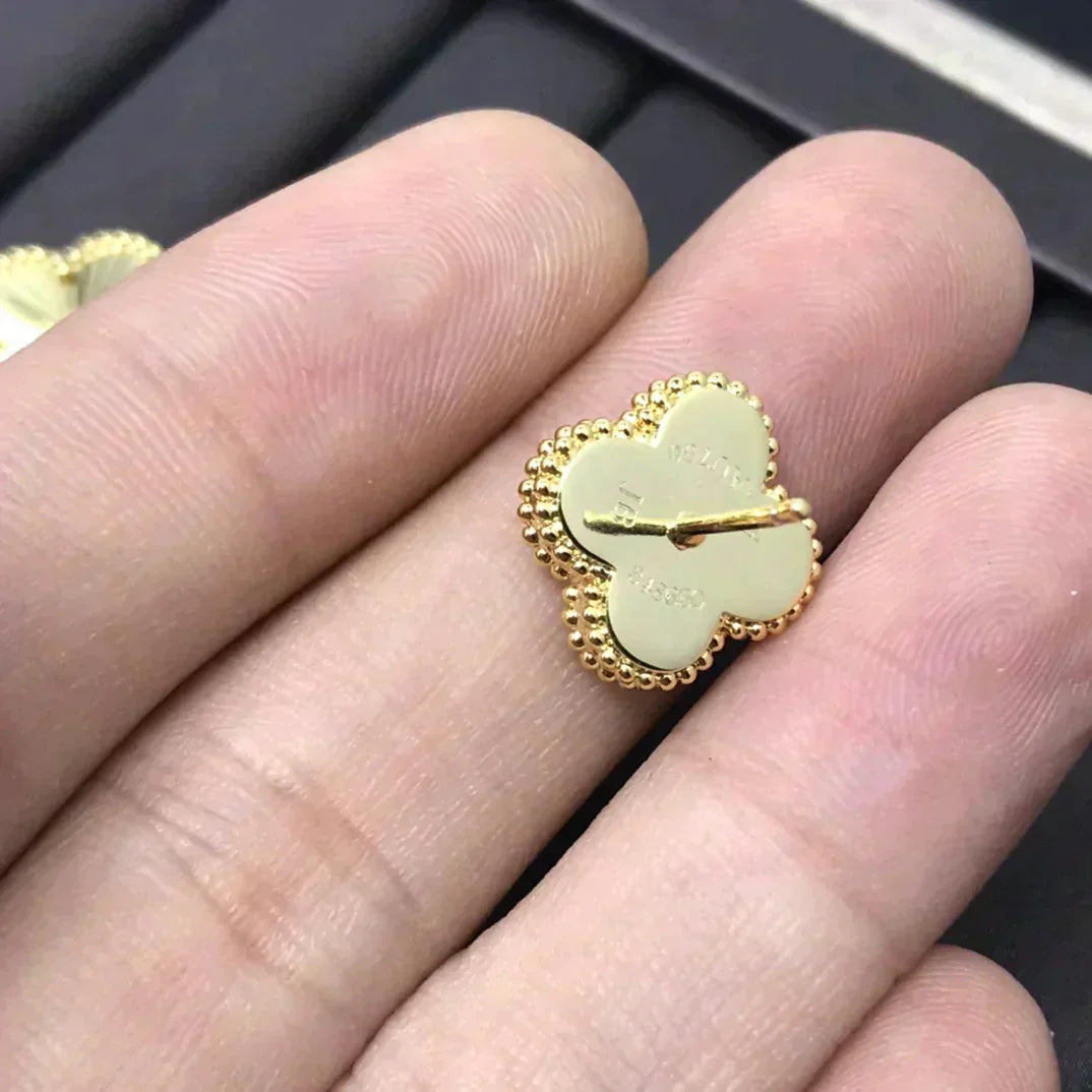 [Angela Jewellery]CLOVER MINI 9.5MM LASER EARRINGS