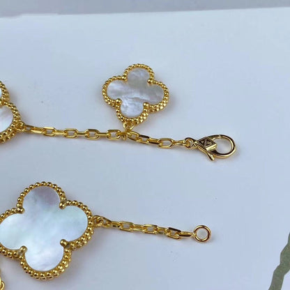 [アンジェラジュエリー]マジッククローバー モップ ゴールドブレスレット 5モチーフ