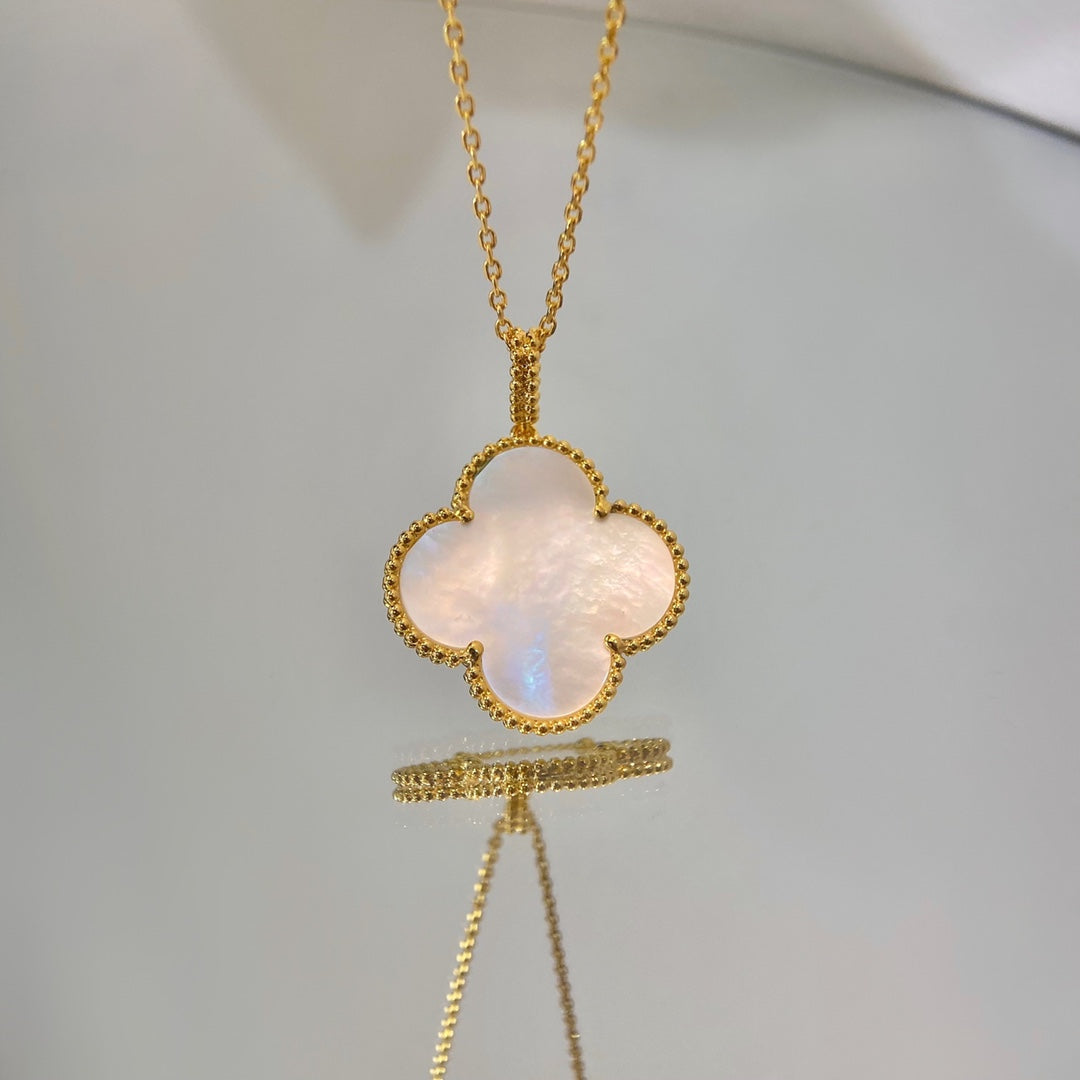 [アンジェラジュエリー]クローバー 25mm モップ ラージペンダントネックレス