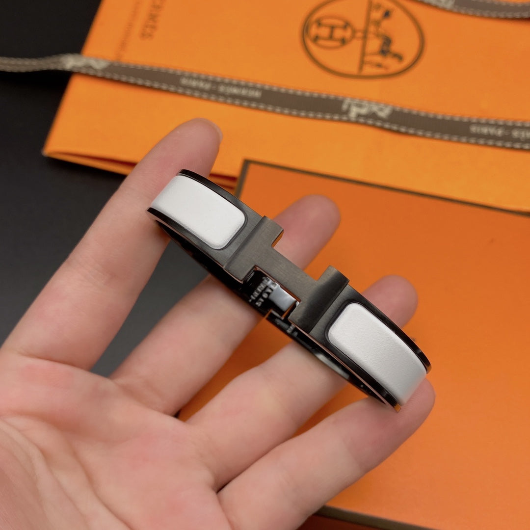 [Angela Jewellery]H BRACELET 12MM BLACK WHITE CERAMIC
