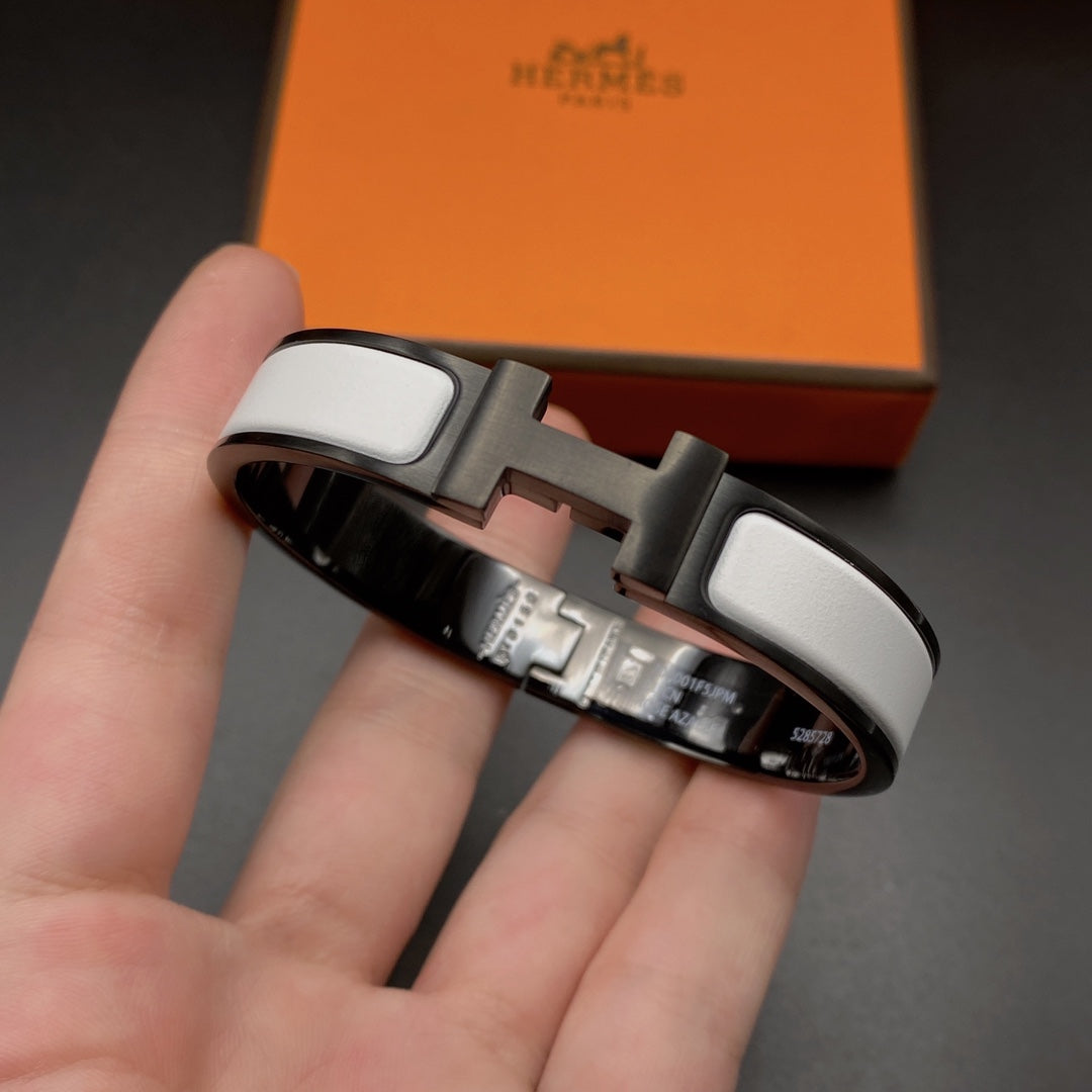 [Angela Jewellery]H BRACELET 12MM BLACK WHITE CERAMIC