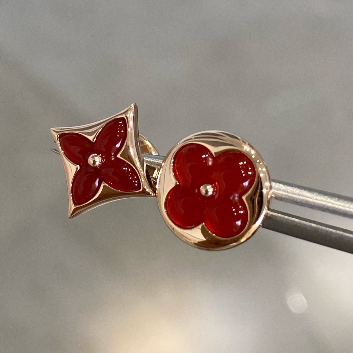 [アンジェラジュエリー]スター＆サン ピンクゴールド カーネリアン スタッドピアス