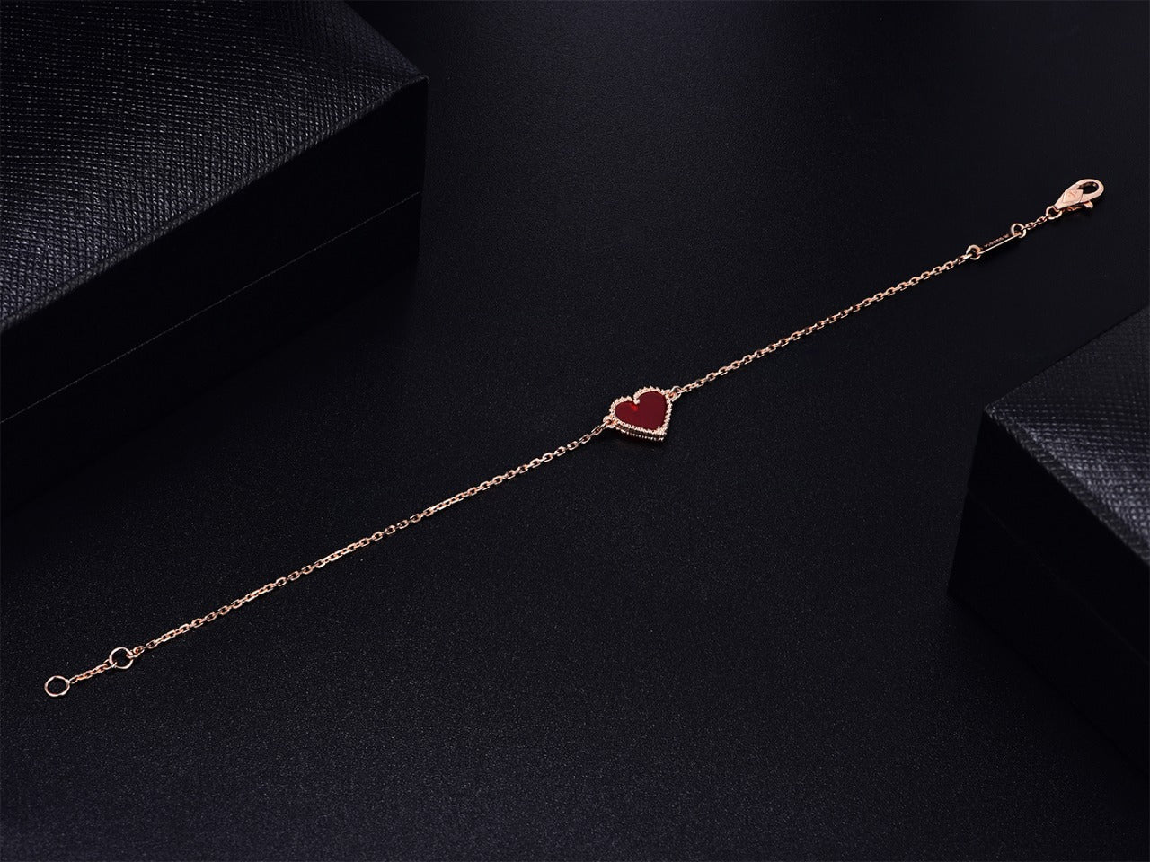 [アンジェラジュエリー]ハートカーネリアンピンクゴールドブレスレット