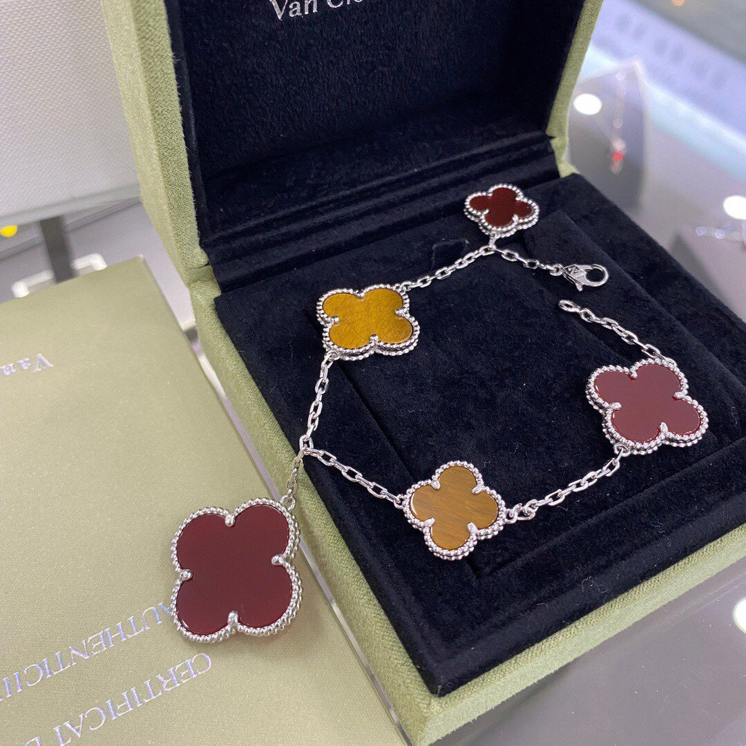 [アンジェラジュエリー]クローバー5モチーフシルバーカーネリアンタイガーアイブレスレット