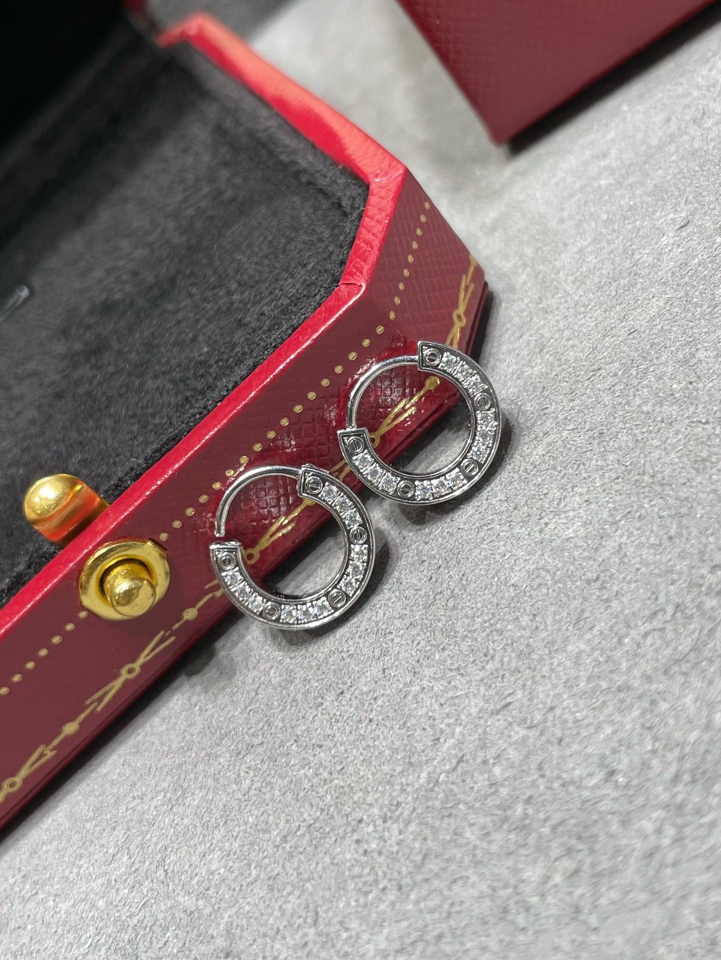 [Angela Schmuck]LIEBE DIAMANT OHRRINGE