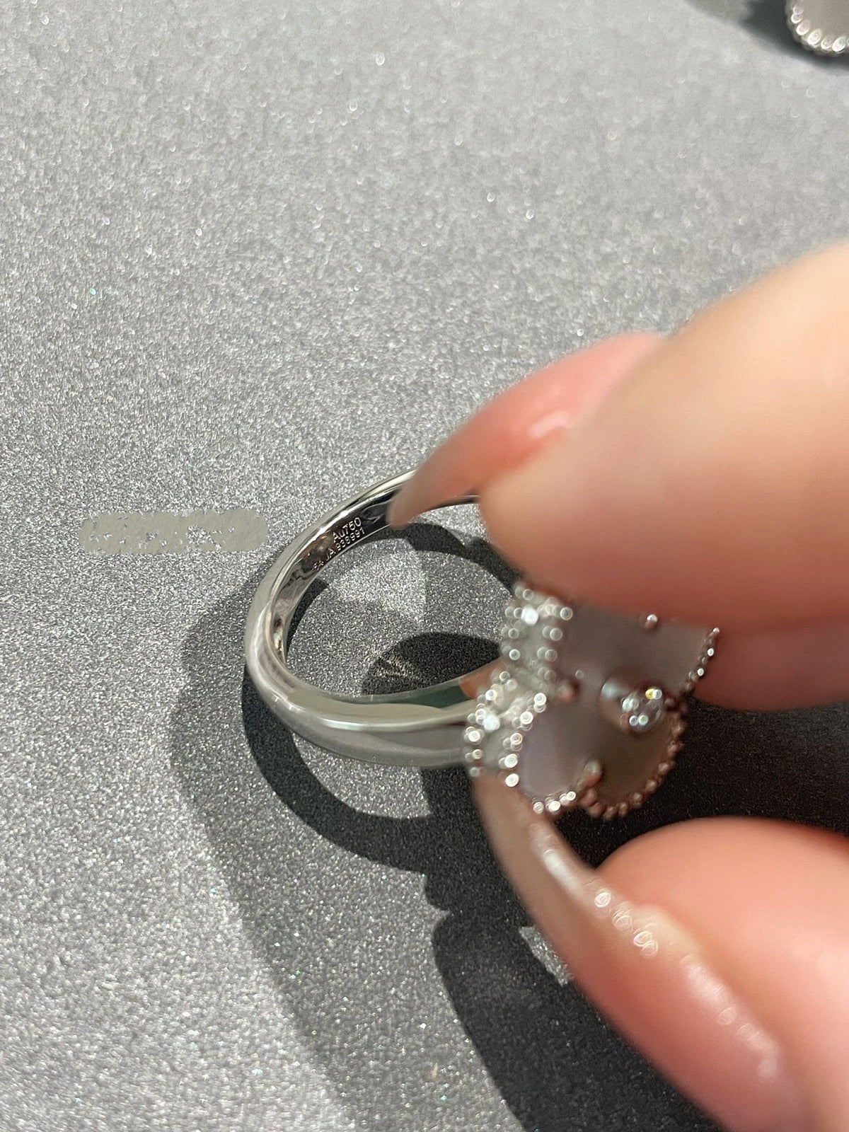 [アンジェラジュエリー]クローバー シルバー モップ ダイヤモンド リング