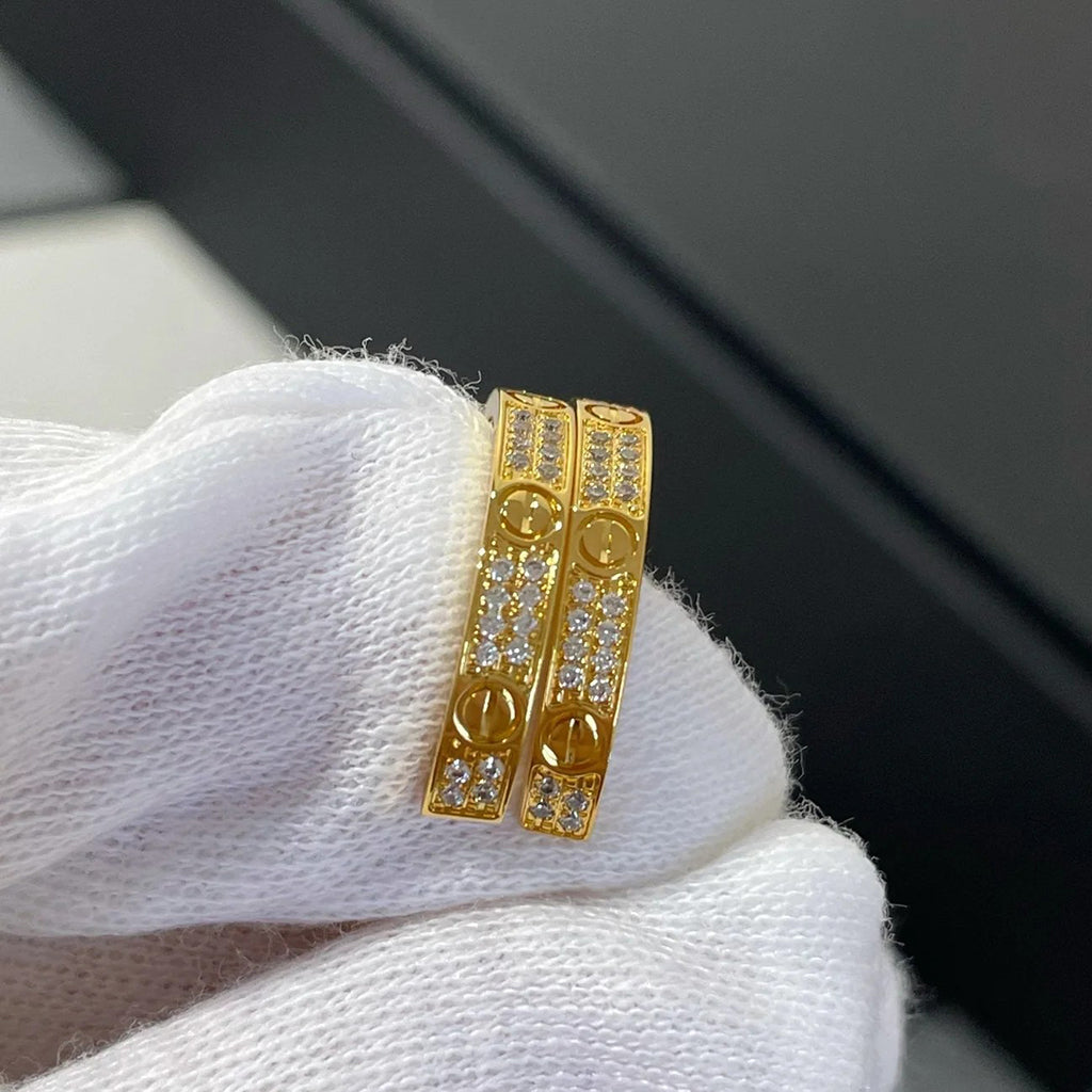 [Angela Jewelry]LOVE EARRINGS 3.6MM DIAMOND PAVED