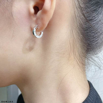 [Angela Jewellery]LOVE MINI EARRINGS
